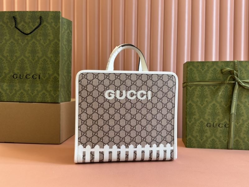 Gucci Shopping Bags